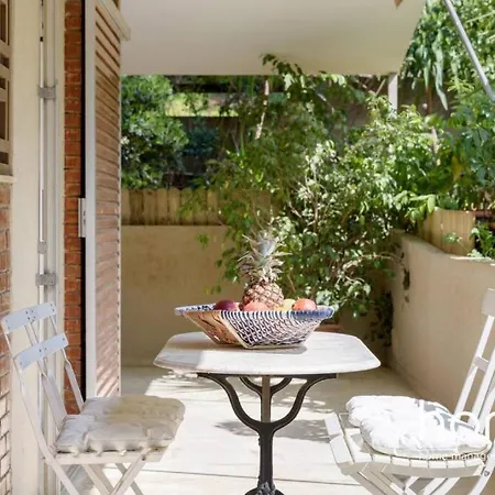 Apartmán Radiant Homm Vouliagmeni Apartment, 4ppl